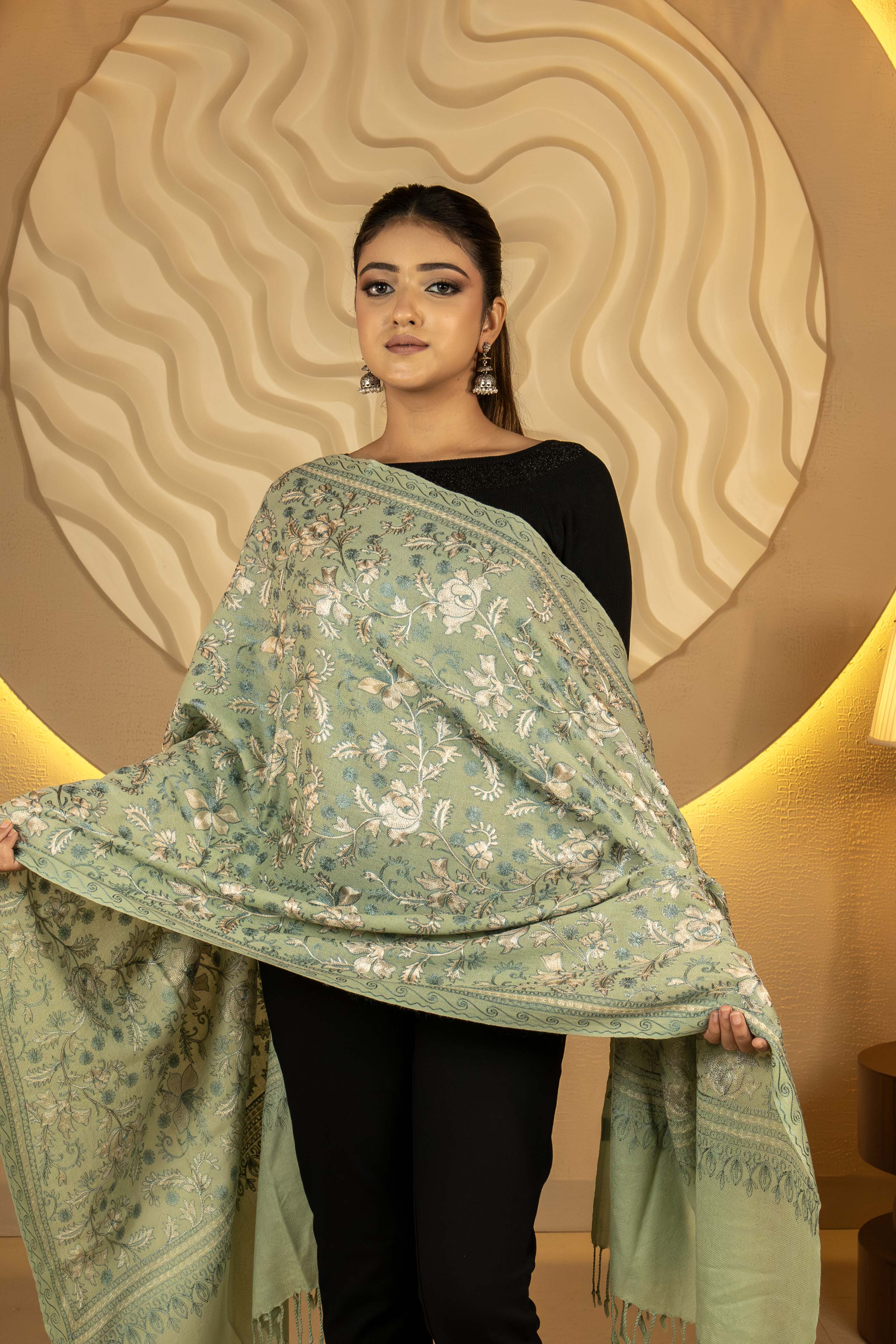 Aari Embroidered Green Pure Wool Stole For Women